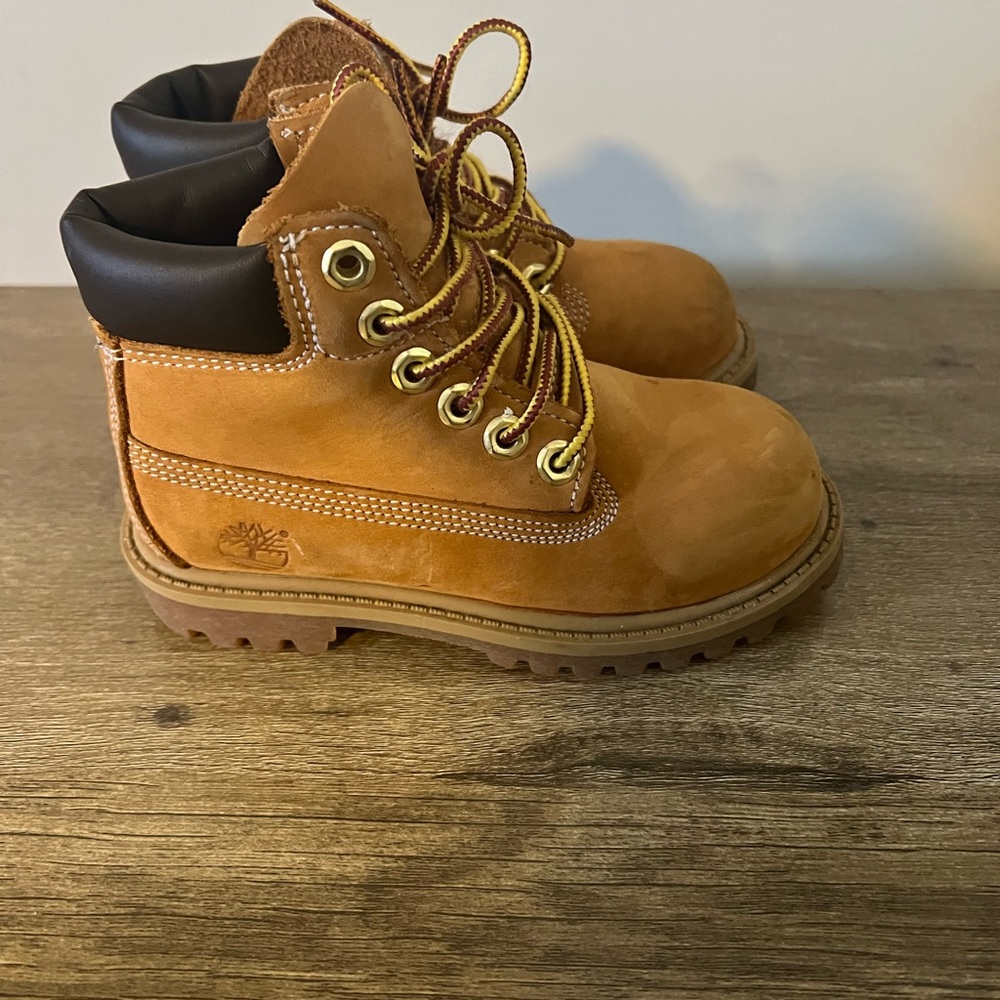 Toddler timberlands worn a handful of times
